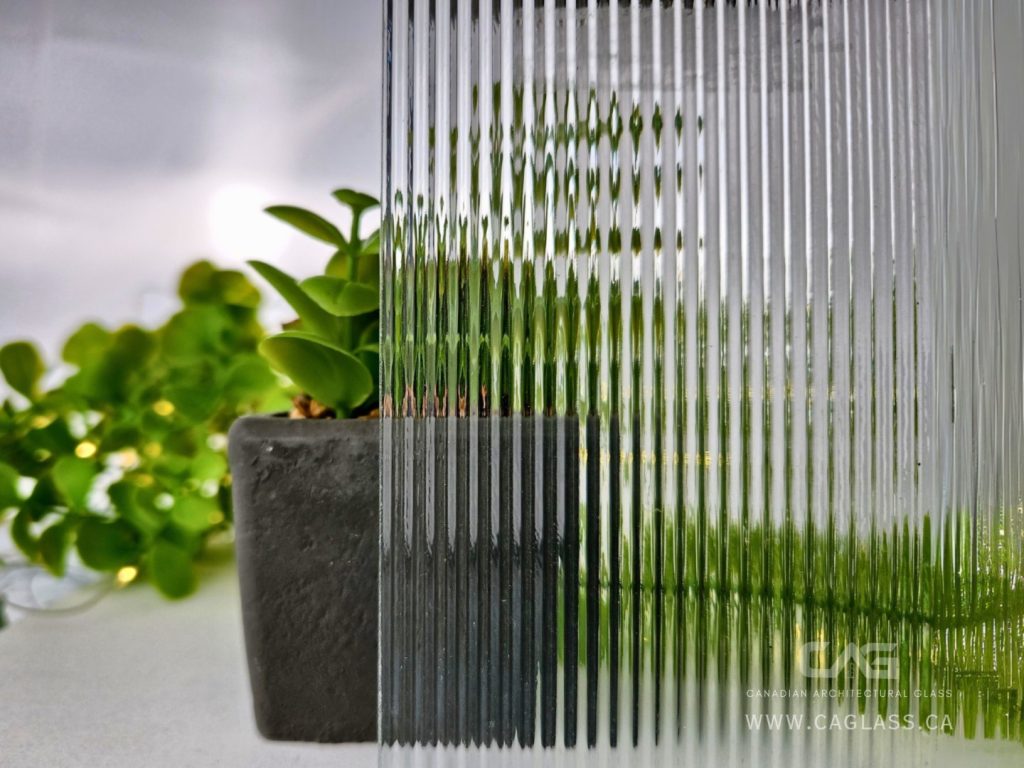 PATTERNED GLASS